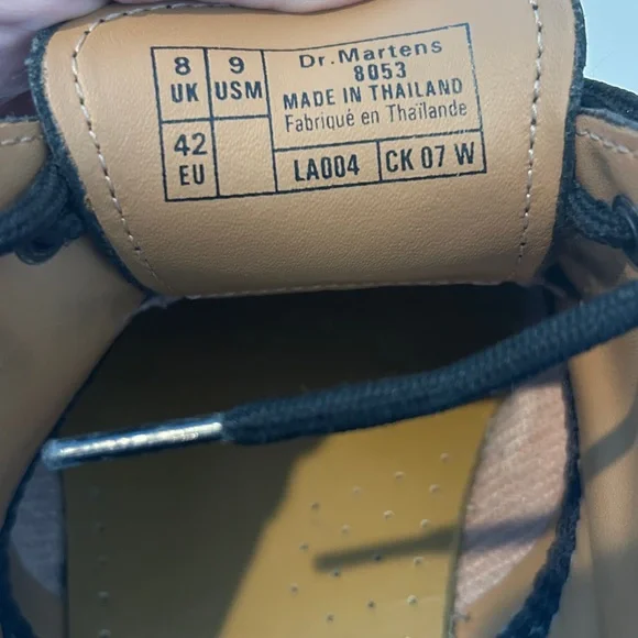 Dr. Martens Black Leather Oxfords "air wair" size US9 men - Picture 4 of 6